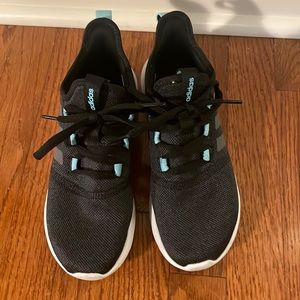 Adidas cloud foam in excellent condition